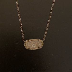 Kendra Scott Elisa gold pendant necklace in iridescent drusy